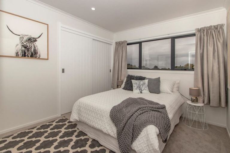 Photo of property in 39b Hetley Crescent, Taradale, Napier, 4112