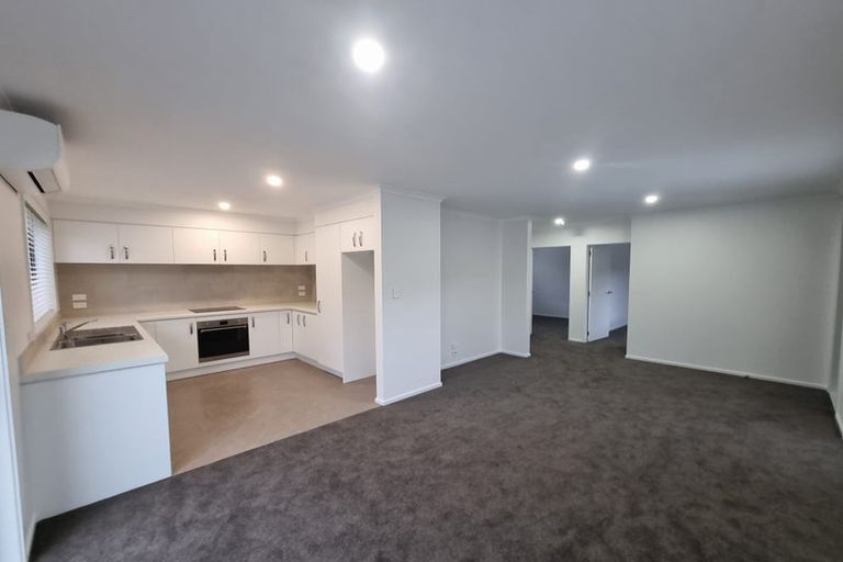 Photo of property in 27 Applemoors Way, Riverhead, 0820