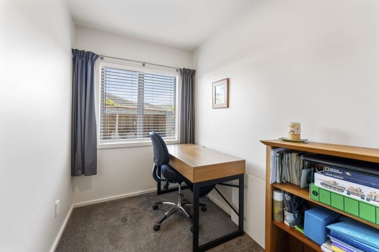 Photo of property in 73 Montgomery Crescent, Kinloch, Taupo, 3377