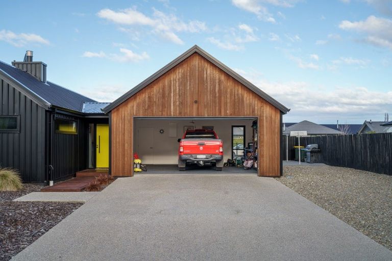 Photo of property in 54 Sherwin Avenue, Albert Town, Wanaka, 9305