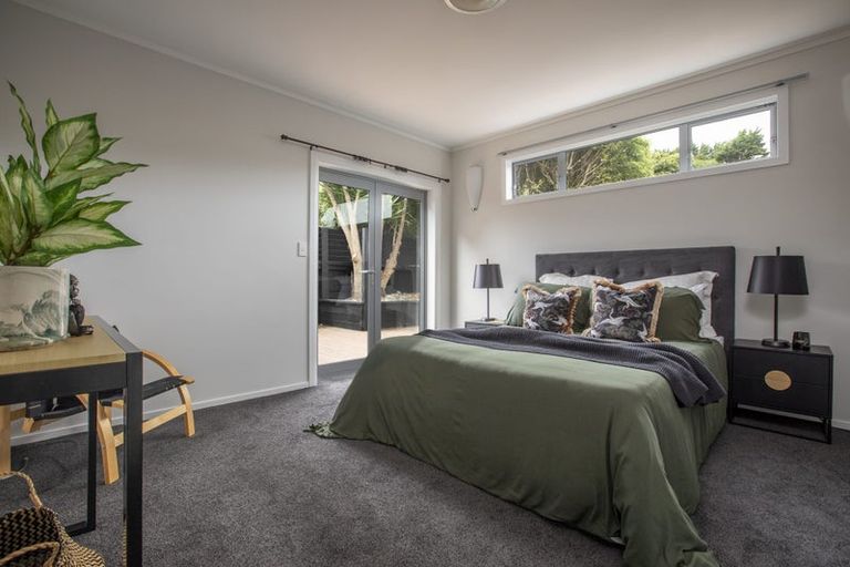 Photo of property in 241 Middleton Road, Glenside, Wellington, 6037