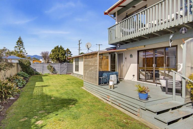 Photo of property in 125 Tiro Tiro Road, Levin, 5510