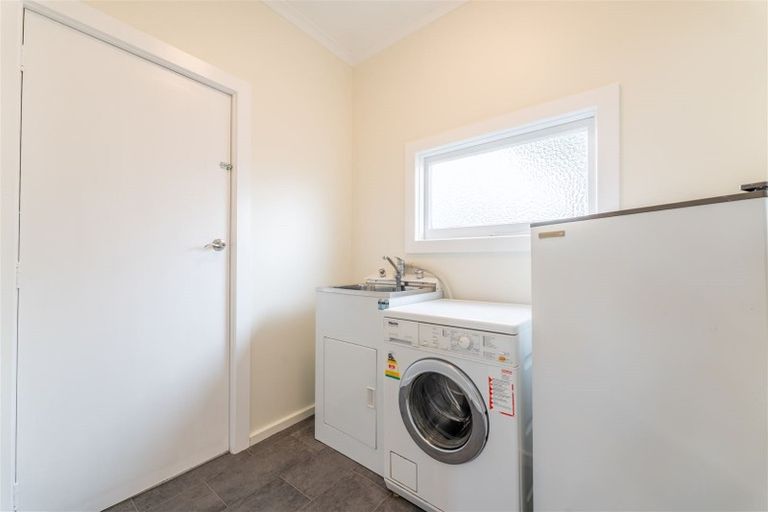 Photo of property in 266 Church Street, West End, Timaru, 7910