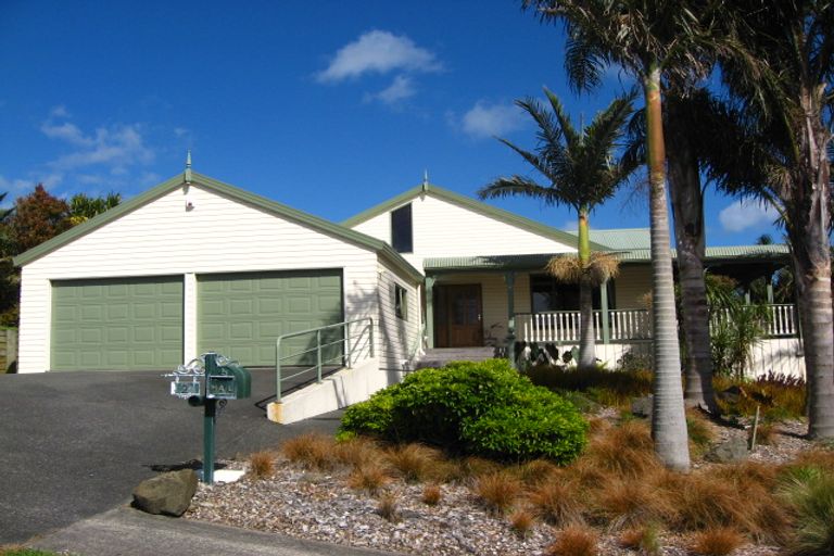 Photo of property in 2 Binnacle Rise, Gulf Harbour, Whangaparaoa, 0930