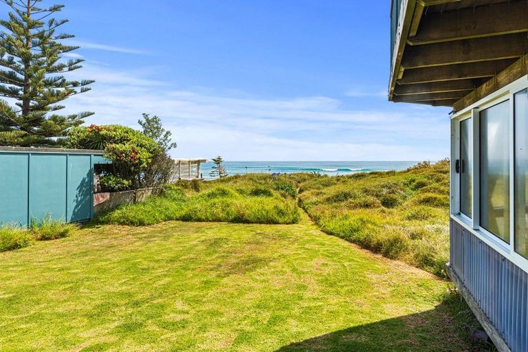 Photo of property in 285 Pukehina Parade, Pukehina, 3189