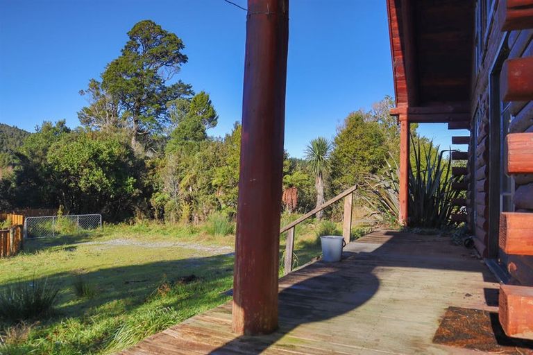 Photo of property in 260 Omoto Valley Road, Kaiata, Greymouth, 7805