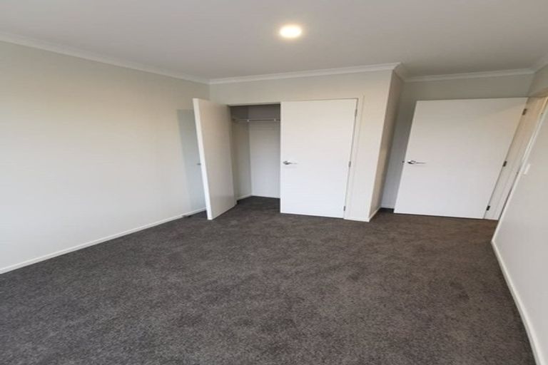 Photo of property in 46 Walter Merton Road, Hobsonville, Auckland, 0616