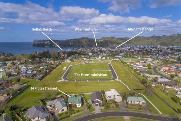 Photo of property in 14 Protea Crescent, Whitianga, 3510