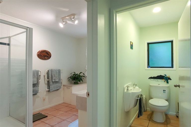 Photo of property in 98 Te Haumi Drive, Paihia, 0200