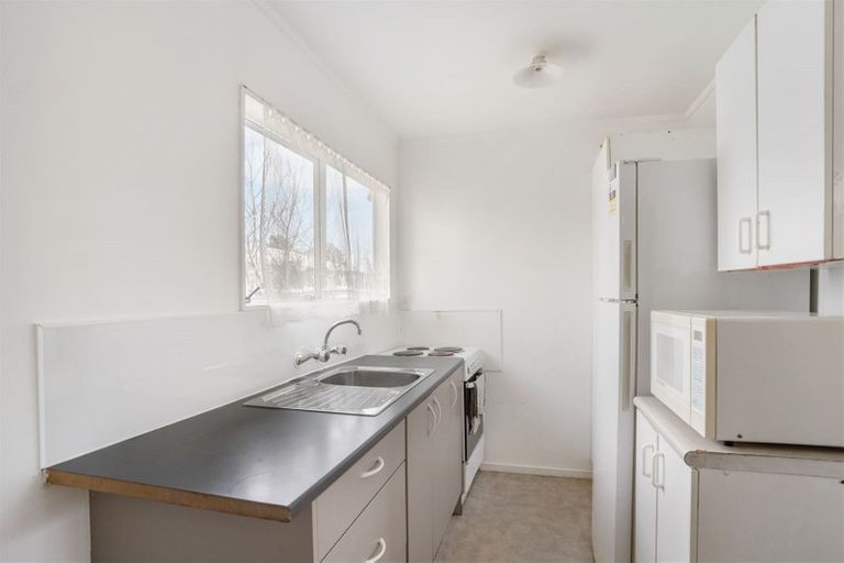 Photo of property in 1/8 Oratu Place, Manurewa, Auckland, 2102