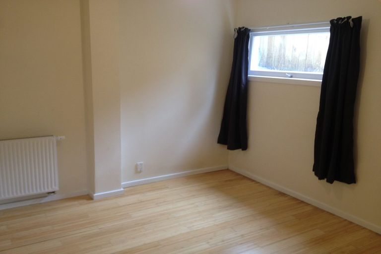 Photo of property in 43 Saffron Street, Birkdale, Auckland, 0626