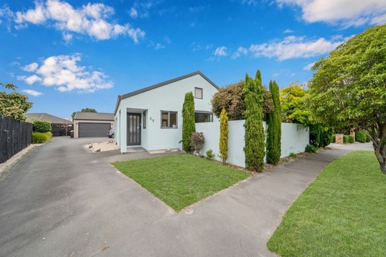 Photo of property in 1/66 Broadhaven Avenue, Parklands, Christchurch, 8083