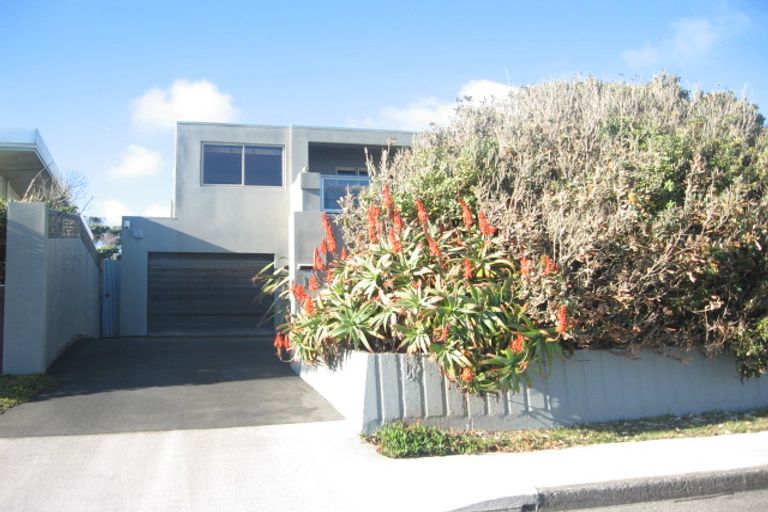 Photo of property in 119 The Parade, Paekakariki, 5034