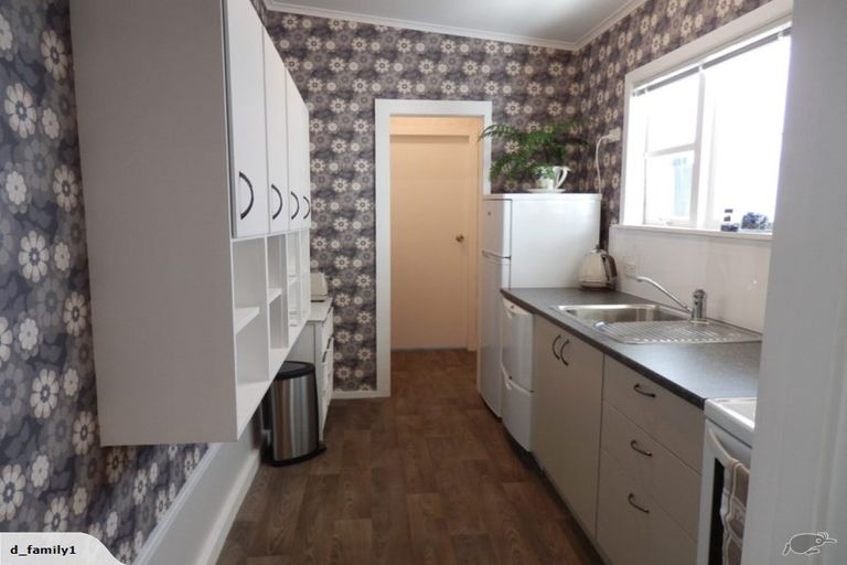 Photo of property in 30 Sussex Street, Mount Cook, Wellington, 6021