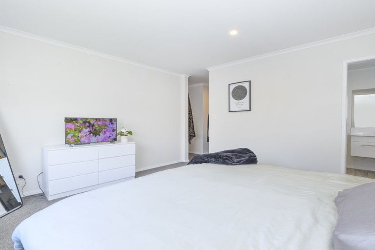 Photo of property in 50 Penetaka Heights, Pyes Pa, Tauranga, 3112