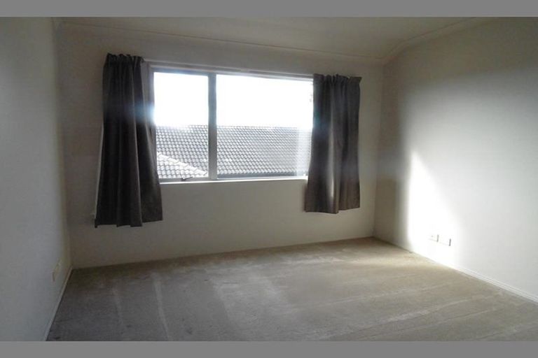 Photo of property in 30 Belfry Place, Wattle Downs, Auckland, 2103