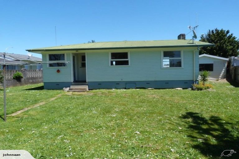 Photo of property in 54 Rhonda Avenue, Deanwell, Hamilton, 3206