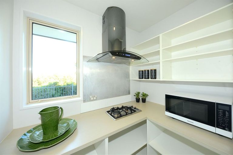 Photo of property in 21 Bennington Way, Wigram, Christchurch, 8042