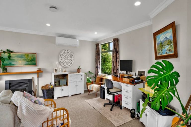 Photo of property in 8a Mahoe Street, Inglewood, 4330