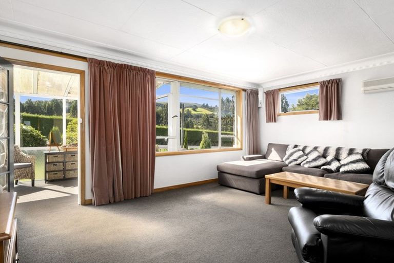 Photo of property in 45 Three Mile Hill Road, Halfway Bush, Dunedin, 9010