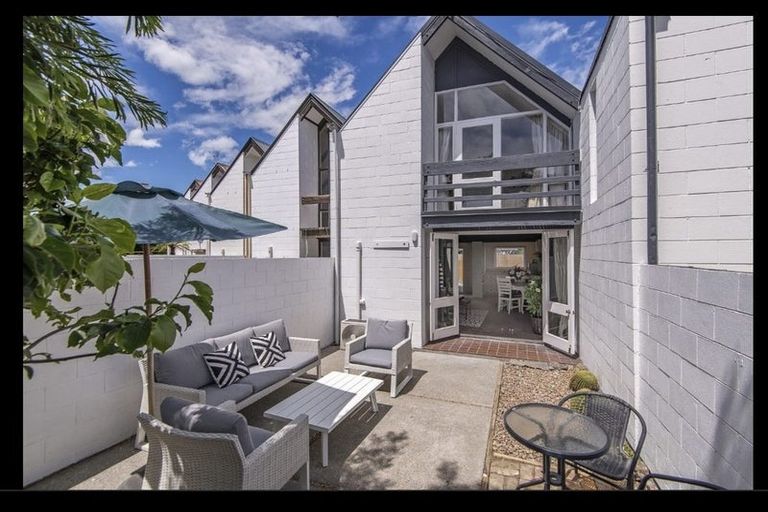 Photo of property in 5/10 Sherborne Street, St Albans, Christchurch, 8014