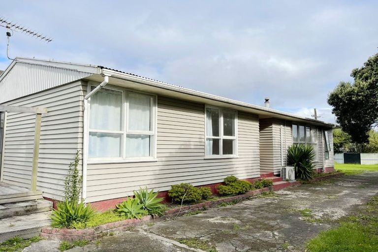 Photo of property in 231 Swanson Road, Henderson, Auckland, 0610