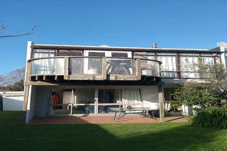Photo of property in 6 Wadeley Road, Ilam, Christchurch, 8041