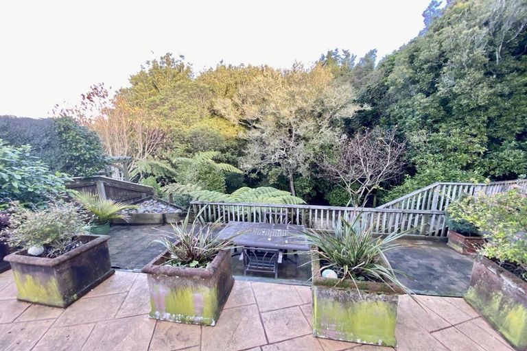 Photo of property in 79 Larsen Crescent, Tawa, Wellington, 5028