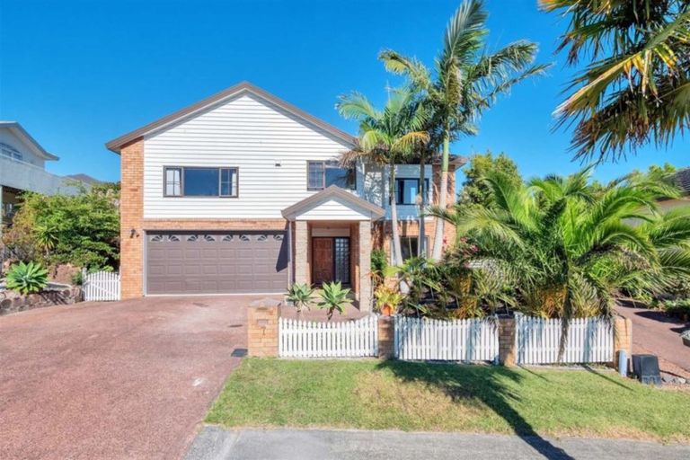 Photo of property in 7 San Lorenzo Rise, Henderson, Auckland, 0612