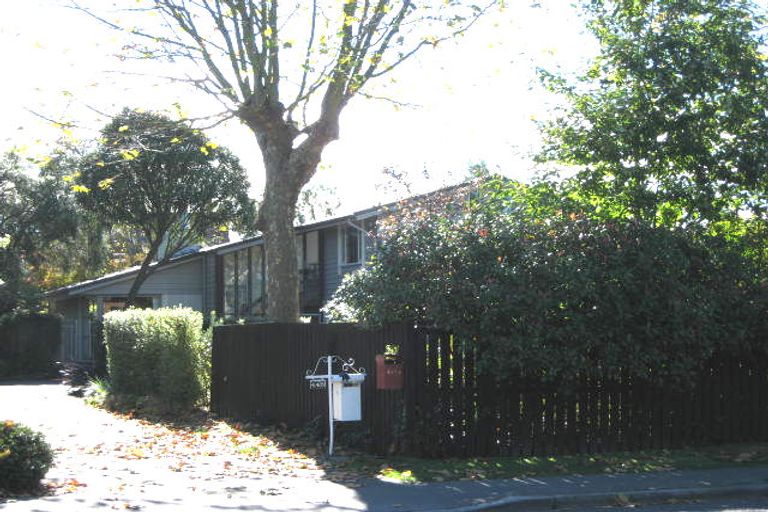 Photo of property in 445a Ilam Road, Bryndwr, Christchurch, 8052