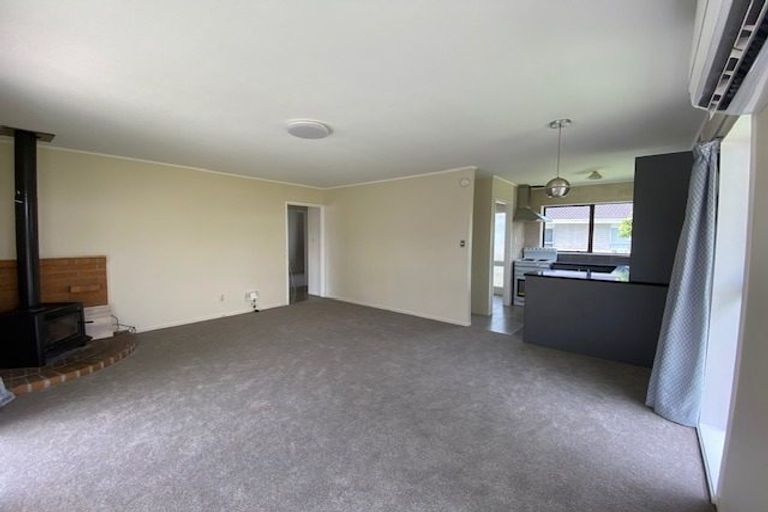 Photo of property in 2/139 Gills Road, Half Moon Bay, Auckland, 2014