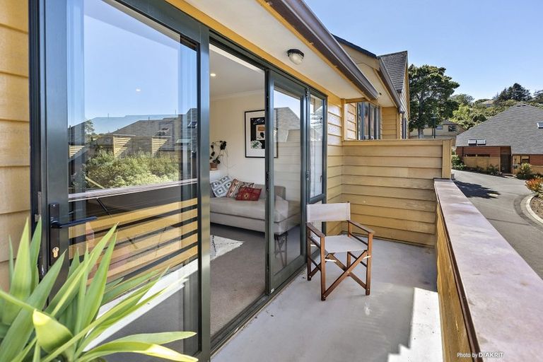 Photo of property in 31 Futuna Close, Karori, Wellington, 6012