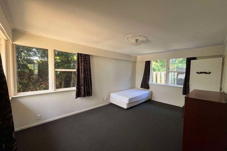 Photo of property in 32 Akatarawa Road, Brown Owl, Upper Hutt, 5018