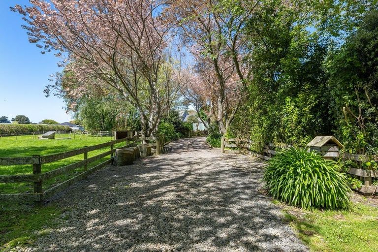 Photo of property in 5 Wynyard Street, Normanby, Hawera, 4614