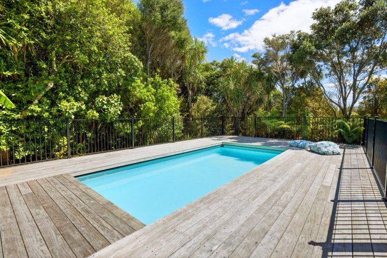 Photo of property in 128 Te Kowhai Point Road, Kerikeri, 0294