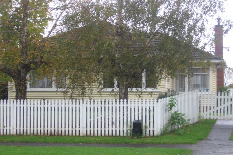 Photo of property in 58 Pembroke Street, Papatoetoe, Auckland, 2025