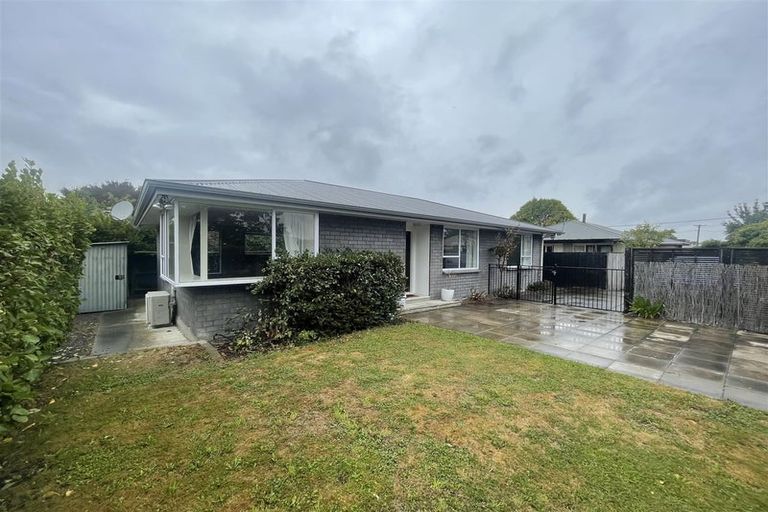 Photo of property in 1/19 Moreland Avenue, Papanui, Christchurch, 8053