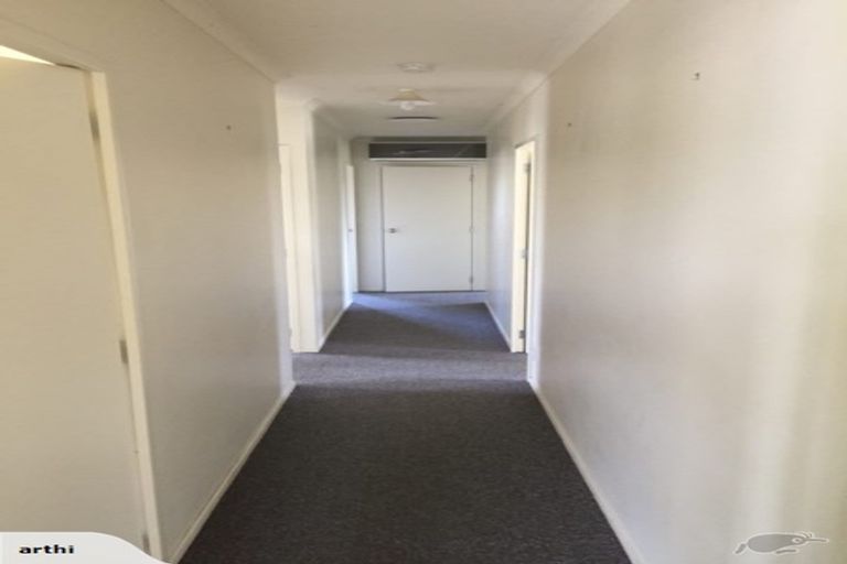 Photo of property in 14 Corsair Place, Melville, Hamilton, 3206