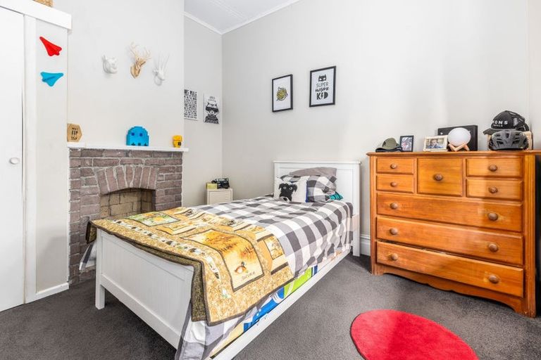 Photo of property in 30 Hinemoa Street, Paraparaumu, 5032