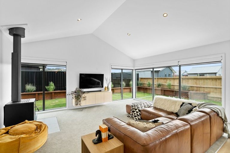 Photo of property in Luggate Park, 17 Cooper Crescent, Luggate, Cromwell, 9383