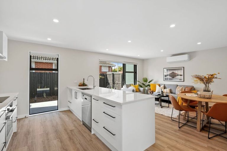 Photo of property in 24b Halliwell Avenue, Papanui, Christchurch, 8052