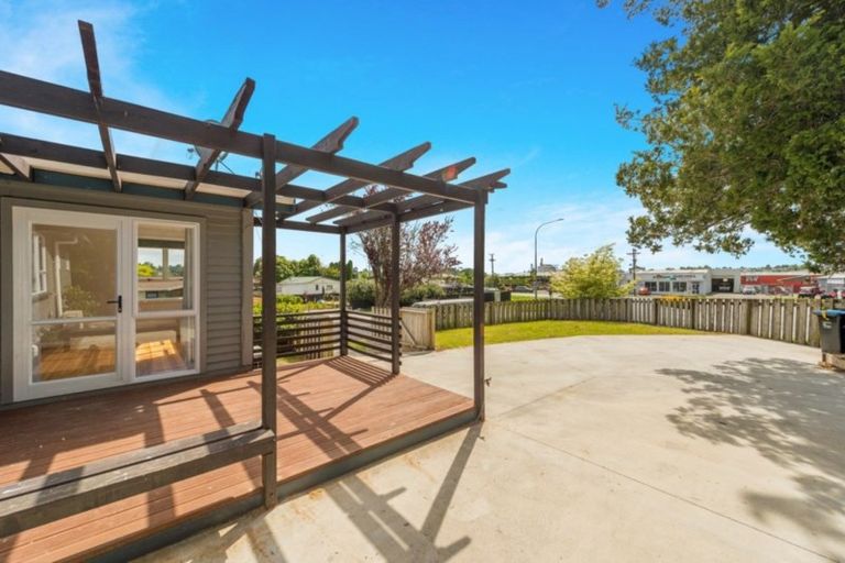 Photo of property in 1 Christie Avenue, Te Awamutu, 3800