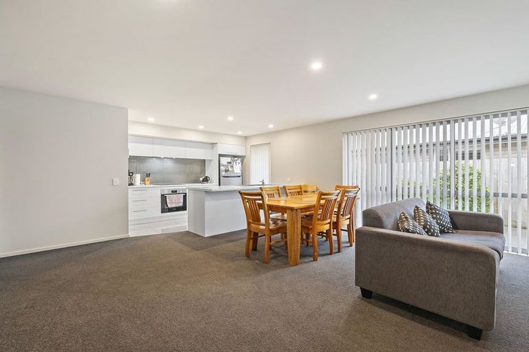 Photo of property in 1 Keeper Close, Woodend, 7610