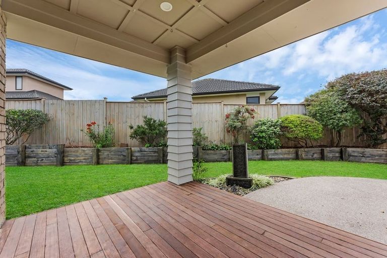 Photo of property in 125 Wayne Francis Drive, Flat Bush, Auckland, 2016