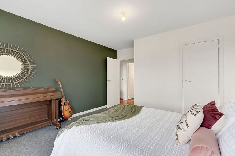 Photo of property in 14 Downes Street, Titahi Bay, Porirua, 5022
