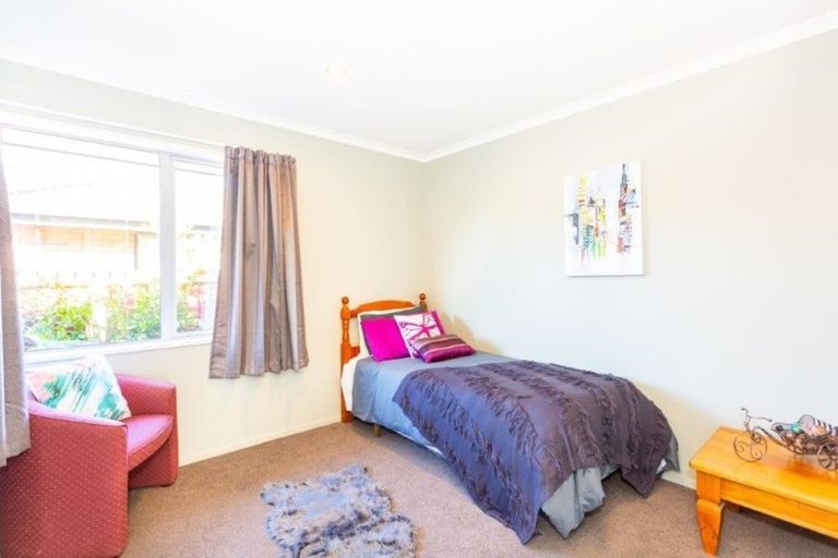 Photo of property in 13a Runnymede Drive, Templeton, Christchurch, 8042
