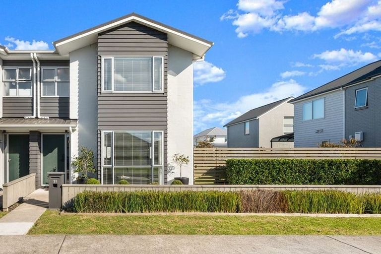 Photo of property in 31 Aviation Street, Takanini, 2112