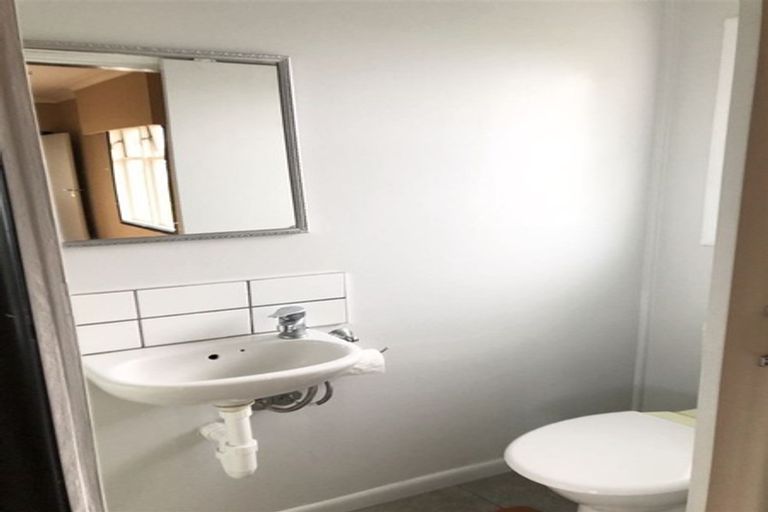 Photo of property in 11 East Street, Pukekohe, 2120