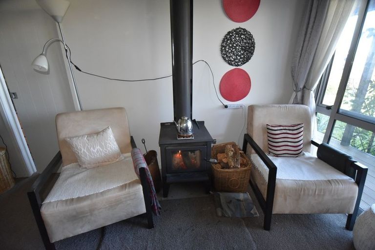 Photo of property in 141 Rangatira Drive, Mangakino, 3421