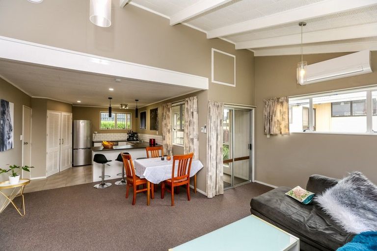 Photo of property in 92 Pembroke Street, Westown, New Plymouth, 4310